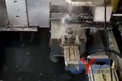 接觸器觸點自動釬焊現(xiàn)場視頻